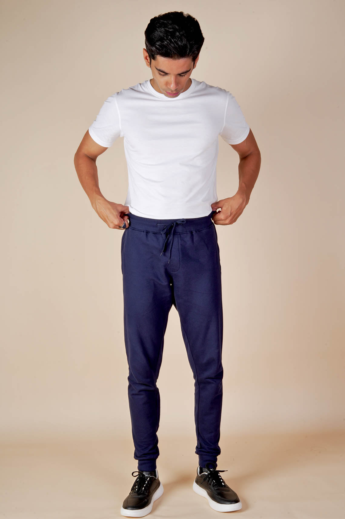 Plain White Round Neck T Shirt