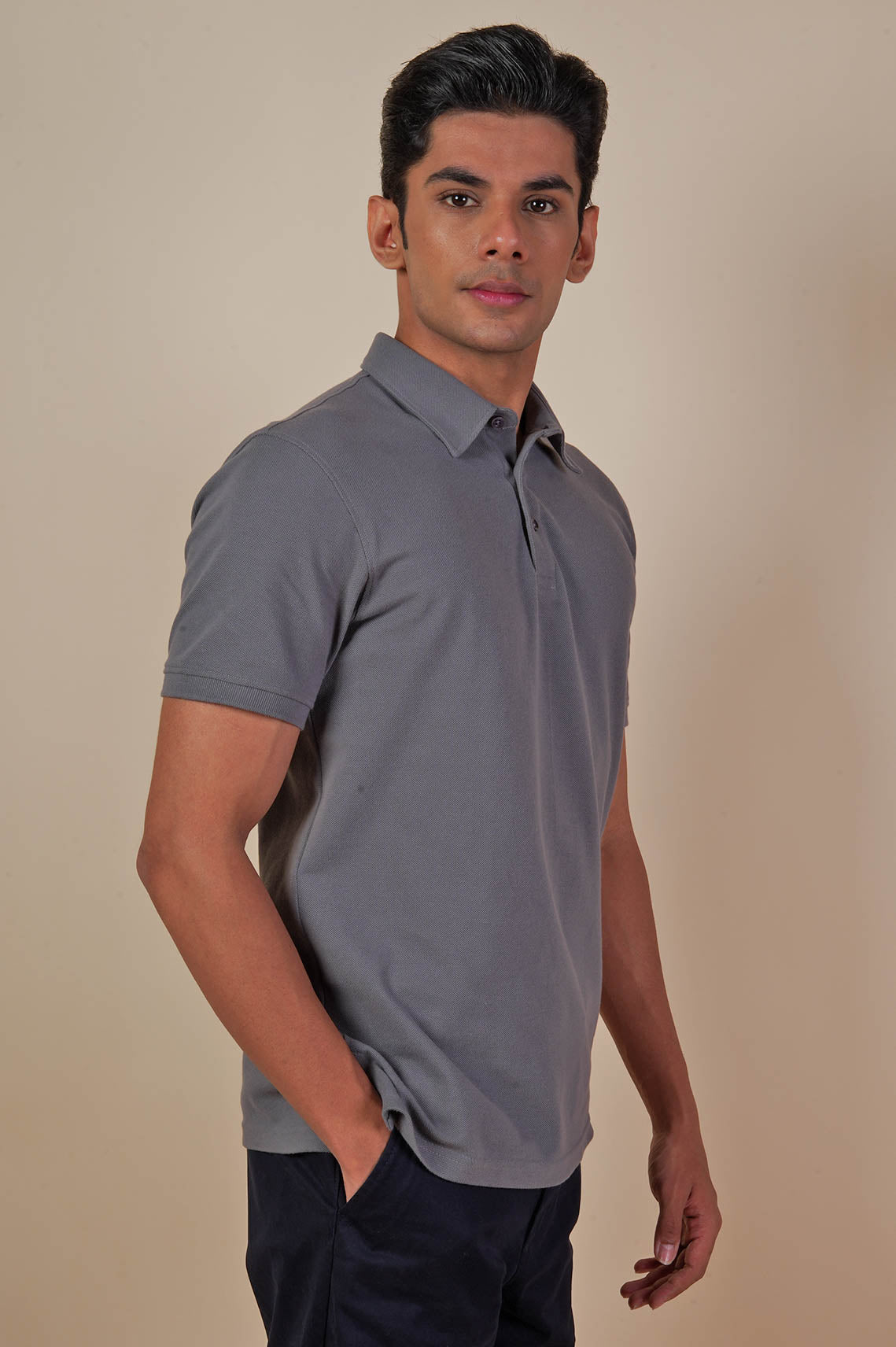 Breathable Steel Grey Polo Tee For Men And Women